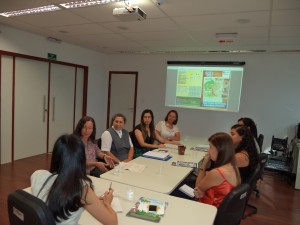 Equipe Pedagógica do Colégio Sacramentinas- reunião preparatória para a 1ª edição do jornal Eco Teens -2015- Vitória da Conquista