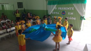 Planeta Água recebe coreografia da Escola Maria Célia Ferraz