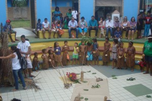 13ª edição do jornal Eco Kids- 2013- Escola Estadual Tupinambás de Olivença